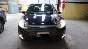 Ford Fiesta 1.6 Max One Ambiente Plus