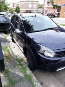 Renault Sandero Stepway Fase II Confort V usado 