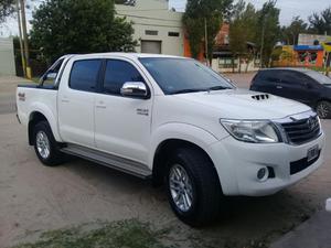 Toyota Hilux  Srv 3.0 Cuero 4x4