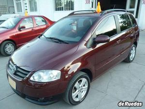 Volkswagen Suran 1.6 Highline  Nafta