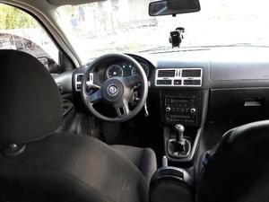 Volkswagen Bora 1.9 TDi Trendline usado  kms