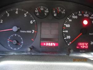 Audi A4 1.8 usado  kms