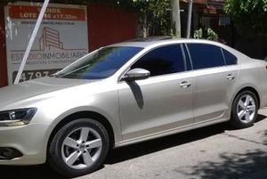 Volkswagen Vento 2.5 Luxury 170cv