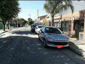 Peugeot 206 Premium 1.6 5p usado  kms