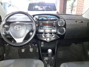 Toyota Etios, , Nafta