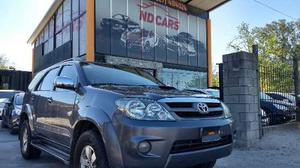 Toyota Hilux Sw4 Srv 4x4 At