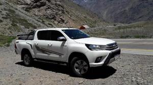 Toyota Hilux C/D SRV 3.0 TDI A/T usado  kms