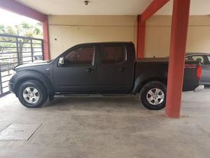 Nissan Frontier 2.5 Le Cab Doble 4x4 Tap. Cuero