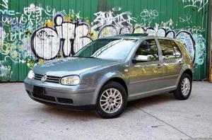 Volkswagen Golf 2.0 Cuero Techo Full - Permuto - Financio