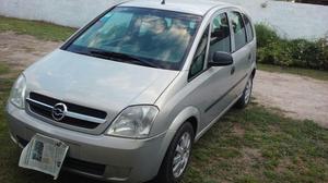 MERIVA 1.7 DIESEL IMPECABLE en la plata