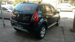 Renault Sandero Stepway Fase II Confort V usado 