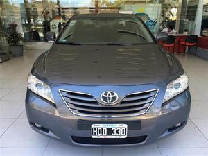 Toyota Camry 2.4 AT (L)