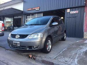 Volkswagen Fox Trendline 5P usado  kms