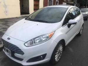 Ford Fiesta Kinetic Titanium 1.6L nafta 5P usado 