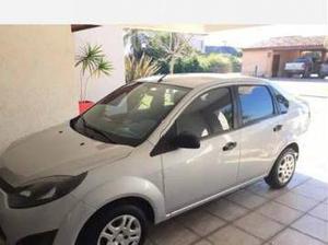 Ford Fiesta Max Ambiente Plus 1.6L MP3 usado  kms