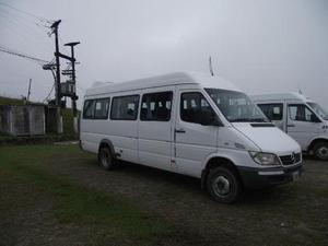 Mercedes Benz Sprinter Combi 413 CDI 19 Asientos Full usado