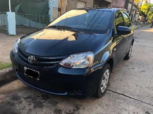 Toyota Etios XS usado  kms