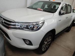 Toyota Hilux 4X2 D/C SRX 2.8 TDI 6 M/T usado  kms