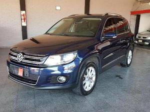 Volkswagen Tiguan 2.0L Turbo 200CV manual DSG Exclusive