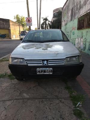 Peugeot 405