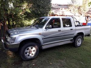 Vendo Hilux