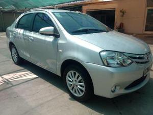 Toyota Etios XLS usado  kms