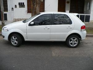 Fiat Palio Attractive usado  kms