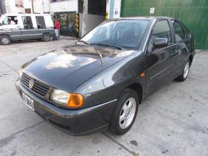 Volkswagen Polo Classic 1.6 Trendline usado  kms