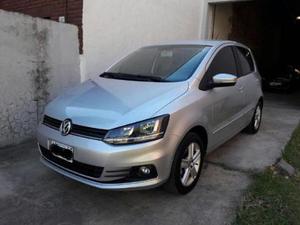 Volkswagen Fox Trendline 5P usado  kms