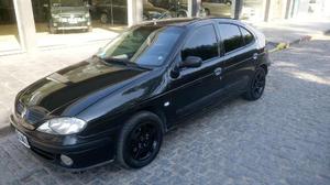 Renault Megane Fase II 1.6 Pack Plus usado  kms