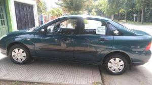 Ford Focus Ambiente 1.6 4P usado  kms