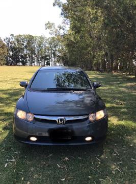 Honda Civic EXS 1.8 AT usado  kms