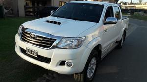 Toyota Hilux Srv 4x4 Aut. 14'