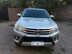 Toyota Hilux Srv  Pack 4x2