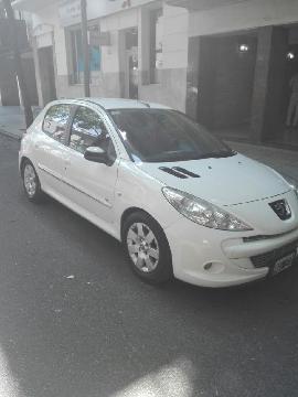 Peugeot 207 Allure 1.4 HDI usado  kms