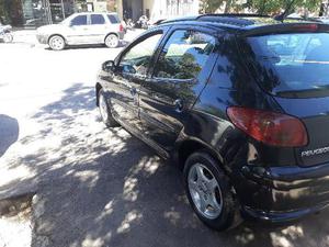 Peugeot 206 Live! usado  kms