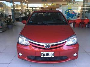 Toyota Etios XLS usado  kms