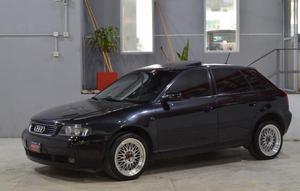 Audi A3 1.8 turbo nafta  puertas color negro