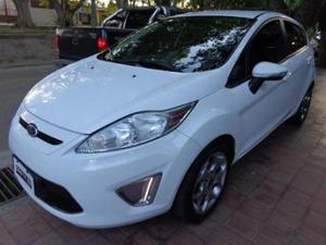 Ford Fiesta Kinetic Titanium 1.6L nafta 5P usado 