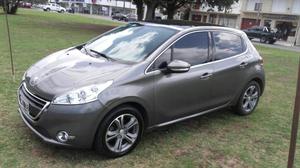 Peugeot 208 Feline  Vendo Permuto