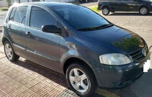 Volkswagen Fox Comfortline 5P usado  kms