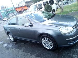 Volkswagen Vento 2.5 Luxury 170cv 