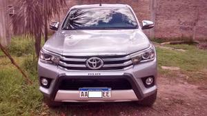 Toyota Hilux 2.8 Cd Srx I 177cv 4x4