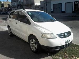 Volkswagen Suran 1.6 I Trendline 90b