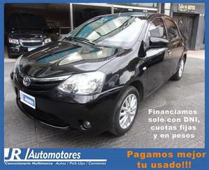 Toyota Etios 4P 1.5 XLS MTcv)