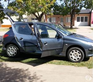 Vendo IMPECABLE 206