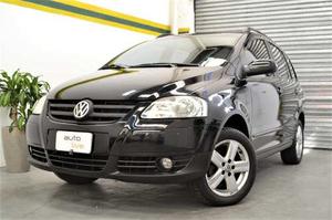 Volkswagen Suran 1.6 I Highline 90d