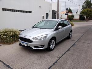 Ford Focus III S 1.6 MT 