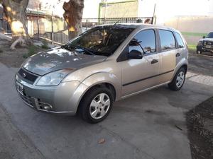 Ford Fiesta Ambiente Plus 1.6 5 P 