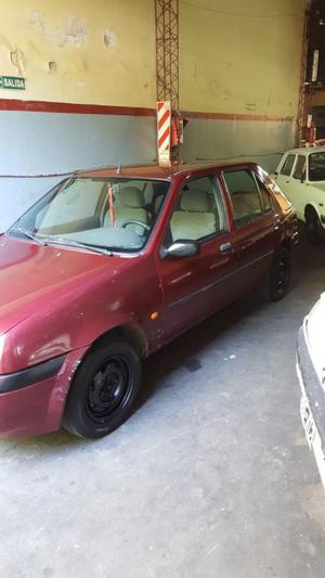 ford fiesta diesel modelo  FINANCIADO 100